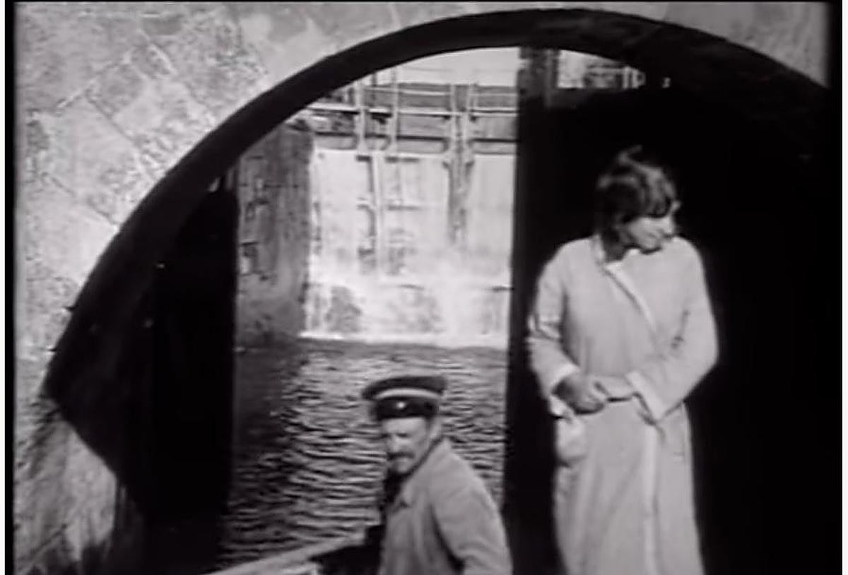 Fotograma de”El Canal de Castilla”, del salmantino Leopoldo Alonso