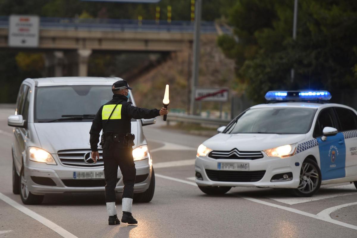 Controles de la Policía Local de Huesca.