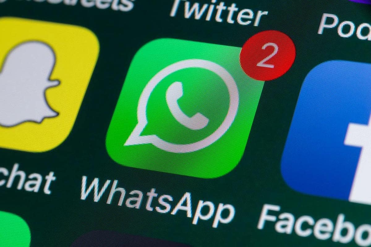 WhatsApp ya permite silenciar los grupos para siempre.
