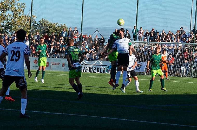 Imagen del Guijuelo-Salamanca del curso pasado en el Municipal.