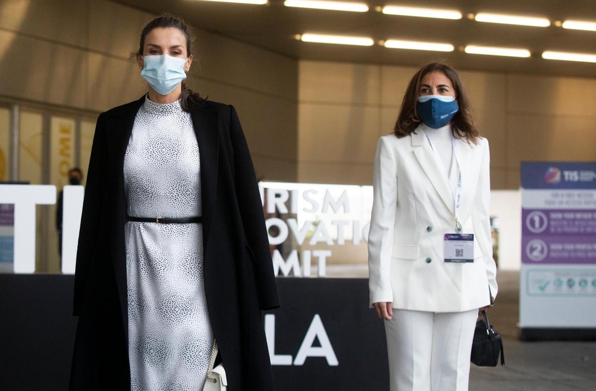 La Reina Letizia, a su llegada a la inauguración la primera edición del congreso “Tourism Innovation Summit”.