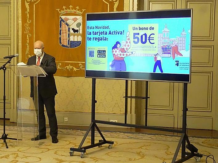 El concejal Juan José Sánchez Alonso en la presentación.