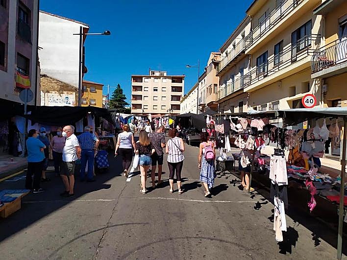 El mercadillo de Guijuelo este verano.