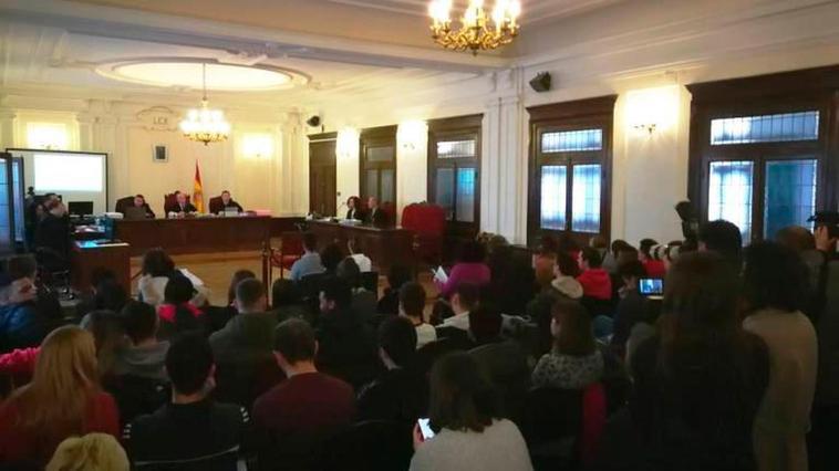 Vista de la Audiencia en el juicio contra la ‘mentirosa del pegamento’.