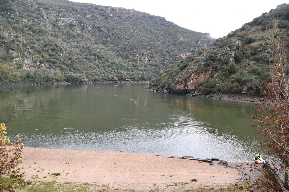 La “Playa del Rostro” permite disfrutar de las Arribes del Duero desde la misma orilla del gran río.