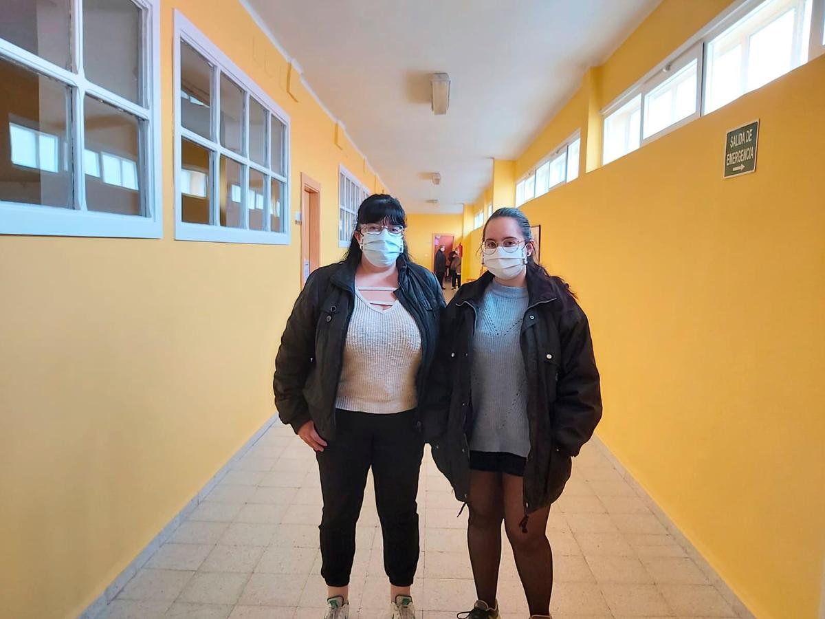 Mercedes Lora y su hija, Cecilia Rubio, participantes en unos de los cursos del CEFOL.