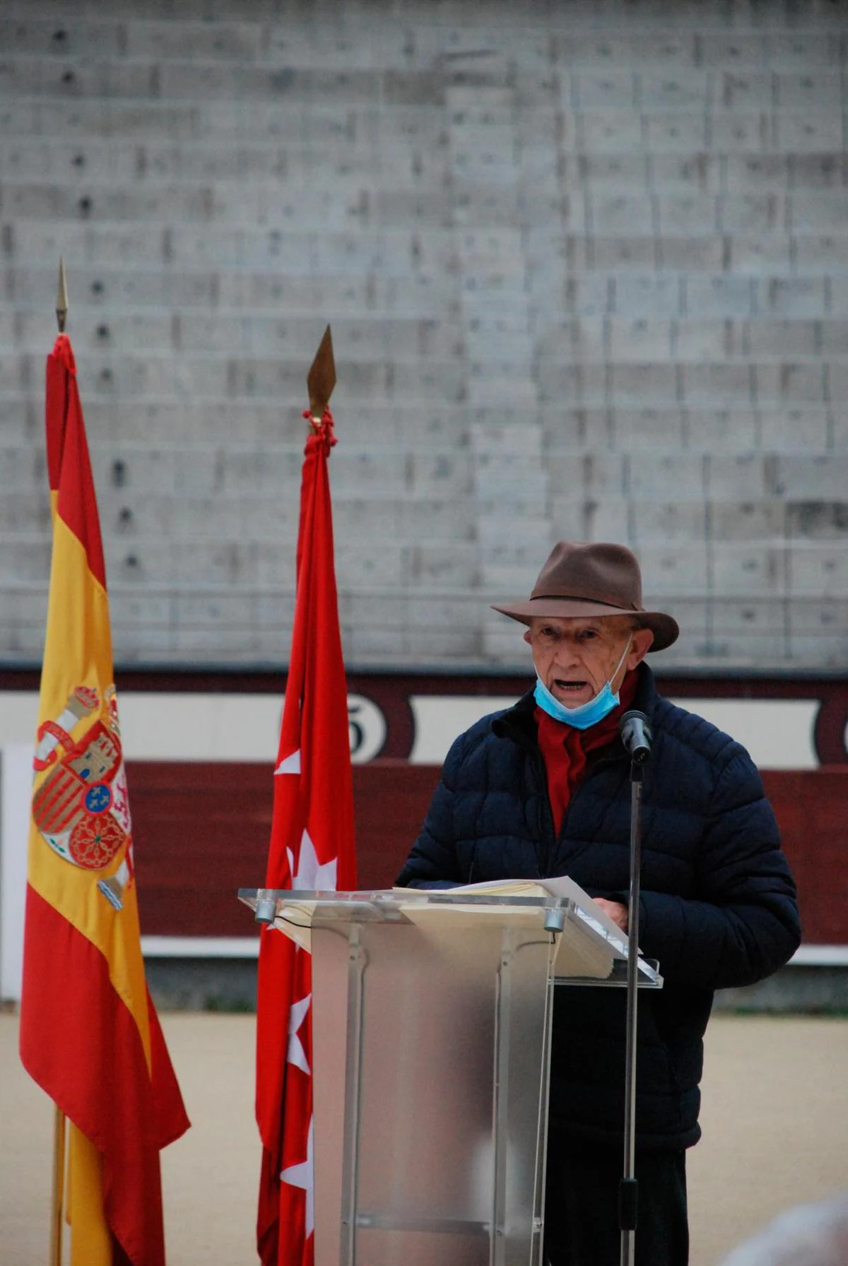 Vidal Pérez Herrero presentando la agenda taurina.