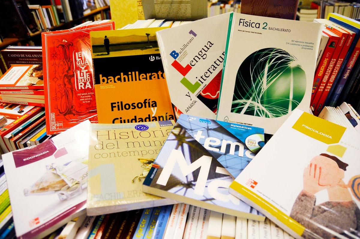 Libros de texto de Bachillerato.