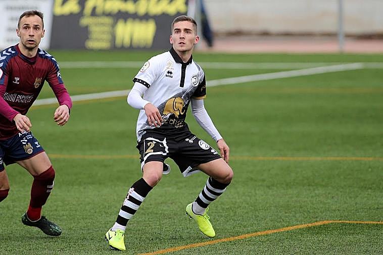 Íñigo Muñoz, en un partido en el Reina Sofía ante el Pontevedra.