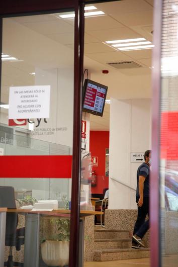 Interior de una oficina del Ecyl, con acceso restringido por la pandemia.