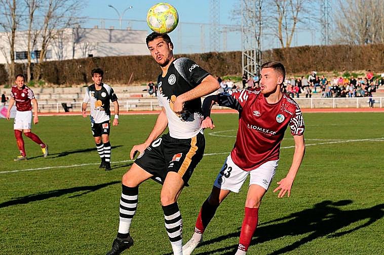 Sergio Molina y De la Nava en un derbi anterior.