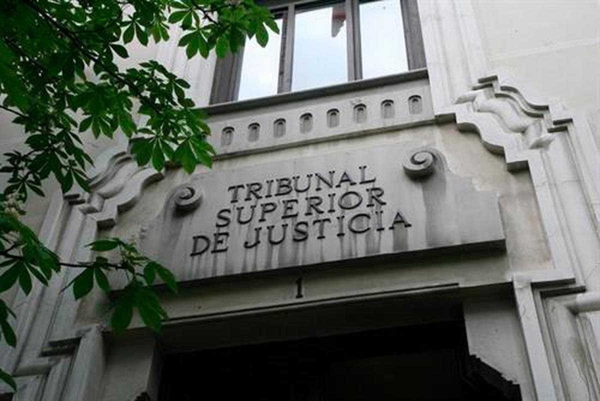 Entrada del Tribunal Superior de Justicia.