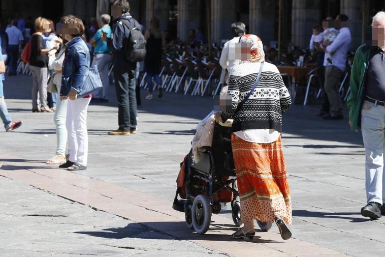 Nacionalización de cientos de residentes extranjeros en Salamanca