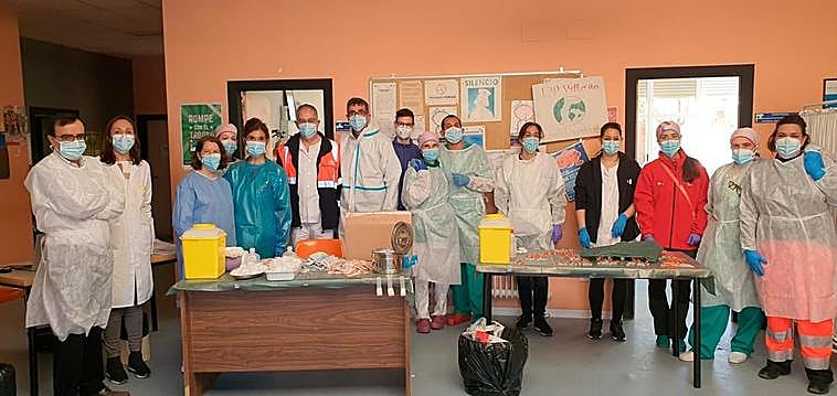 Parte del personal que trabajó esta semana en la vacunación Covid realizada en Las Villas.