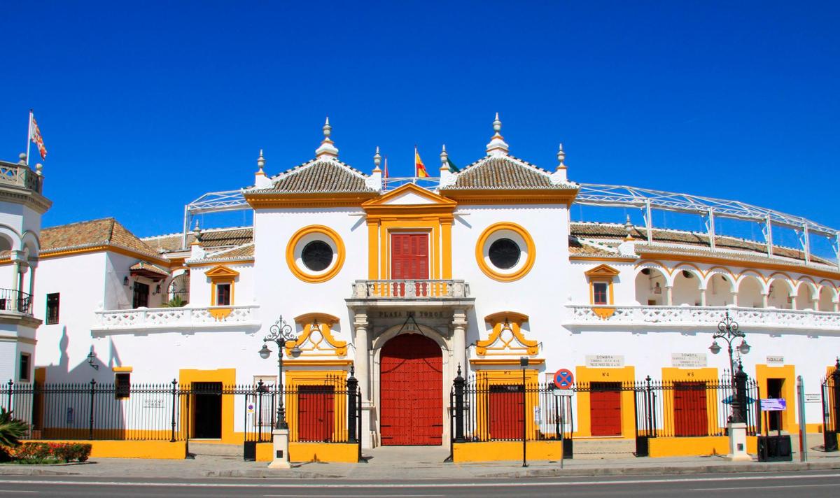 Imagen exterior de la plaza de toros de La Maestranza de Sevilla