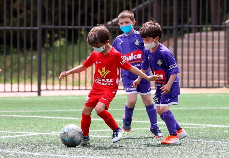 Las mejores imágenes de la quinta jornada del fútbol base en Salamanca