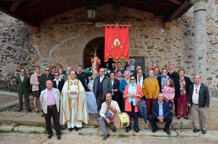 La tradicional celebración de “La Emperrá” reúne cada año a los vecinos de El Cabaco.