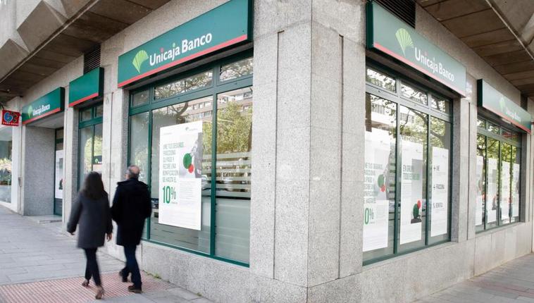 Una oficina de Unicaja Banco