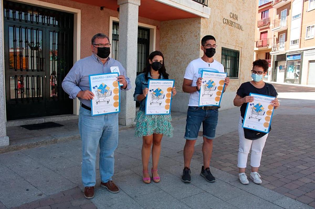 José Álvarez, Verónica Sánchez, Fernando Martín y Belén Sánchez en la presentación de la campaña.