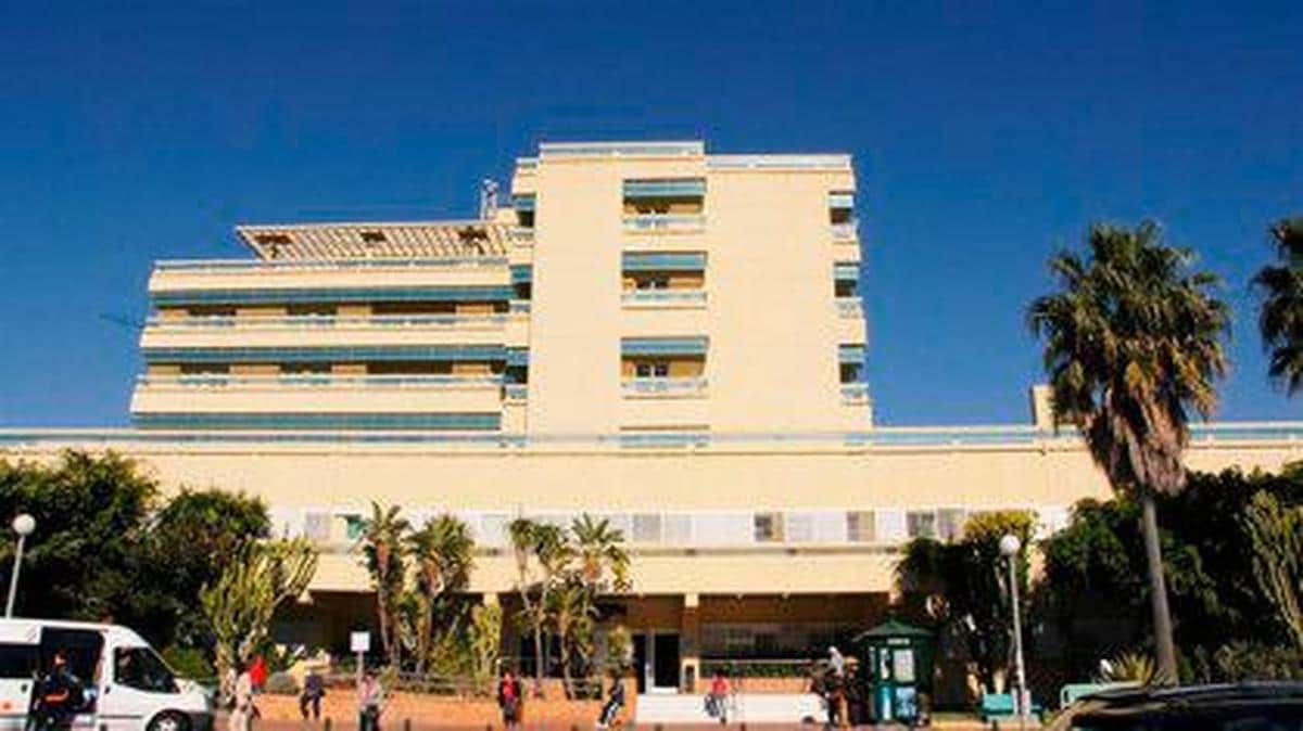 Fachada Hospital Costa del Sol.