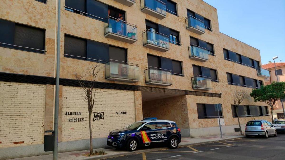 Encuentran a una persona fallecida en su vivienda en Tejares | La