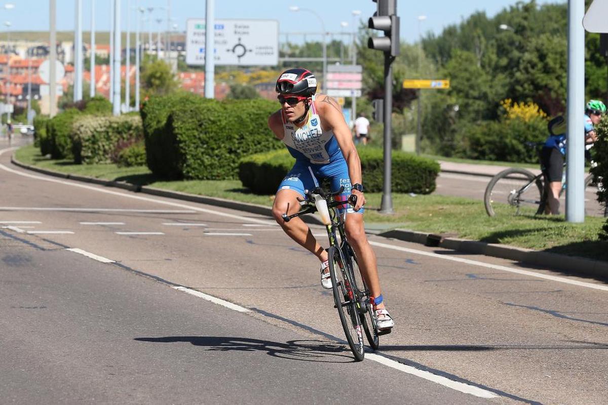 Alejandro Sánchez Palomero en una prueba en Salamanca.