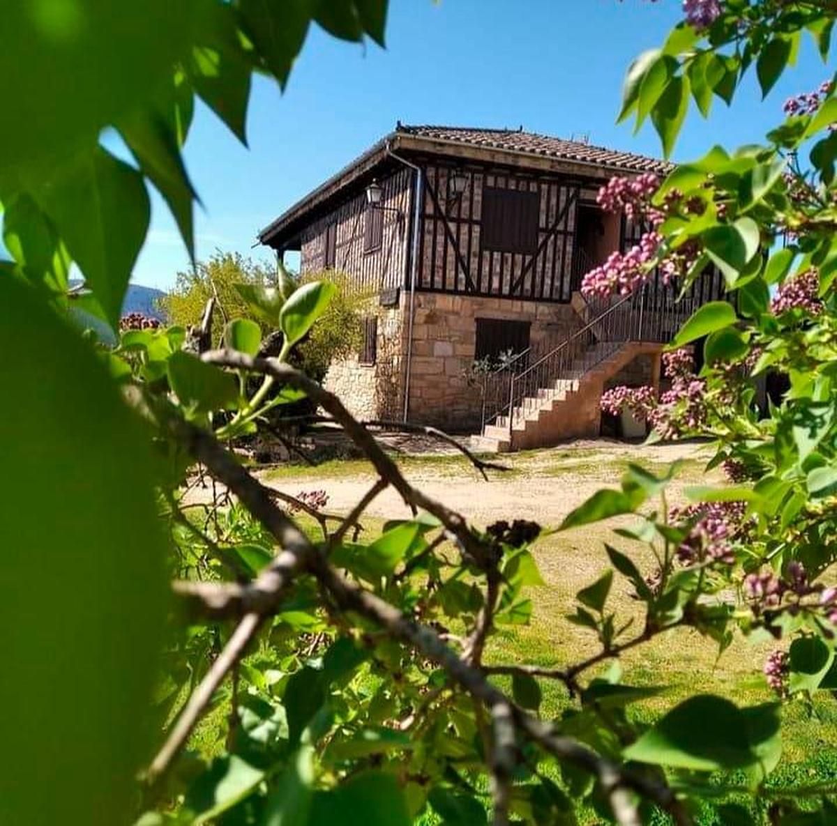 Casa rural en la localidad de Sotoserrano.