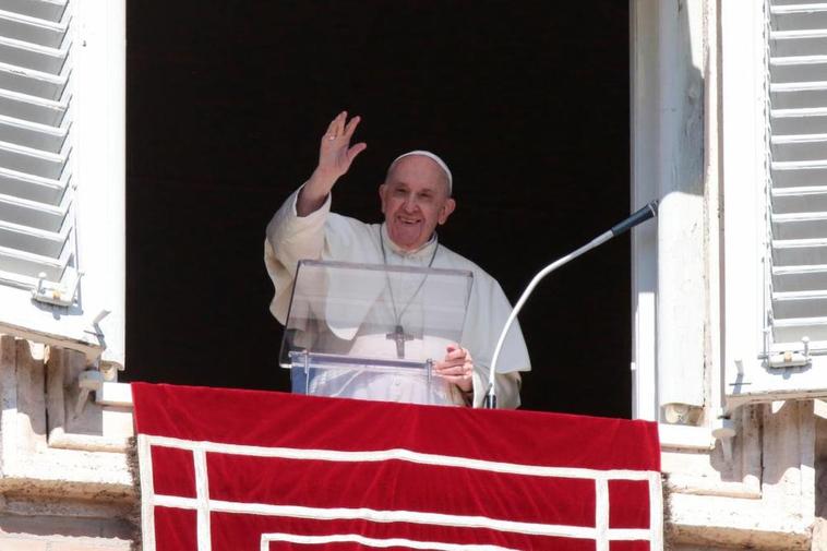 El Papa defiende un salario universal y una reducción de la jornada laboral