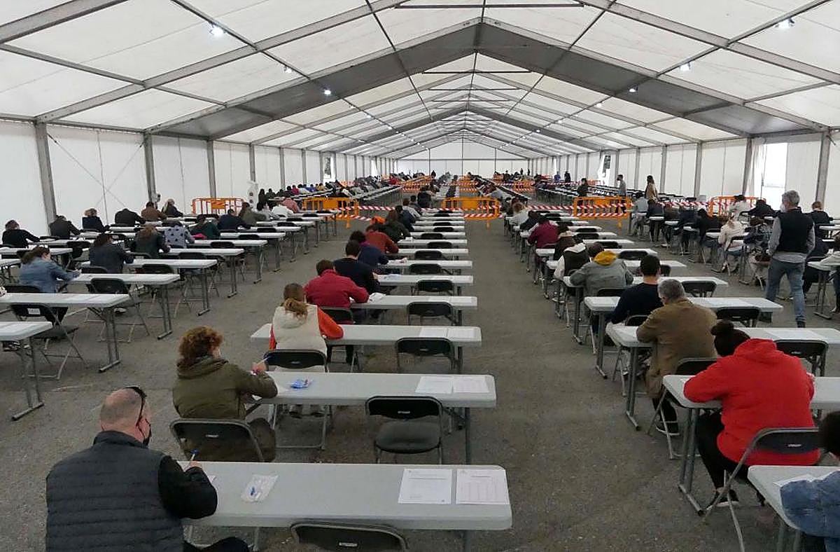 Oposición a auxiliar administrativo celebrada en octubre