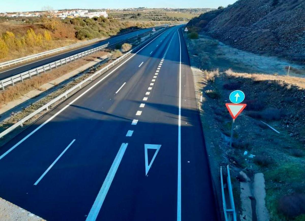 El tramo entre Guijuelo y Sorihuela de la A-66 ya rehabilitado