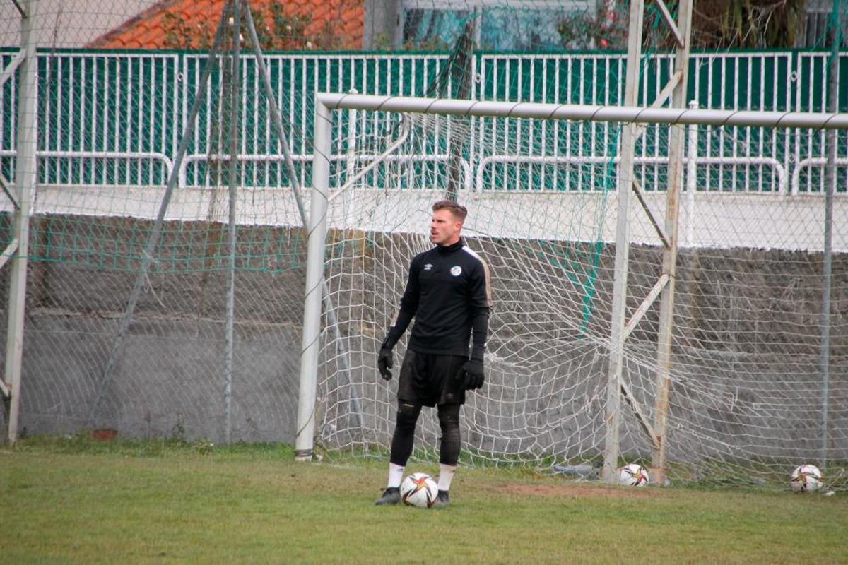 José Salcedo, portero del Salamanca UDS, durante un entrenamiento