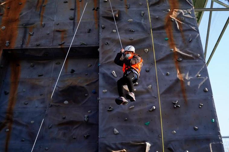 La escalada tuvo lugar en el rocódromo de La Aldehuela