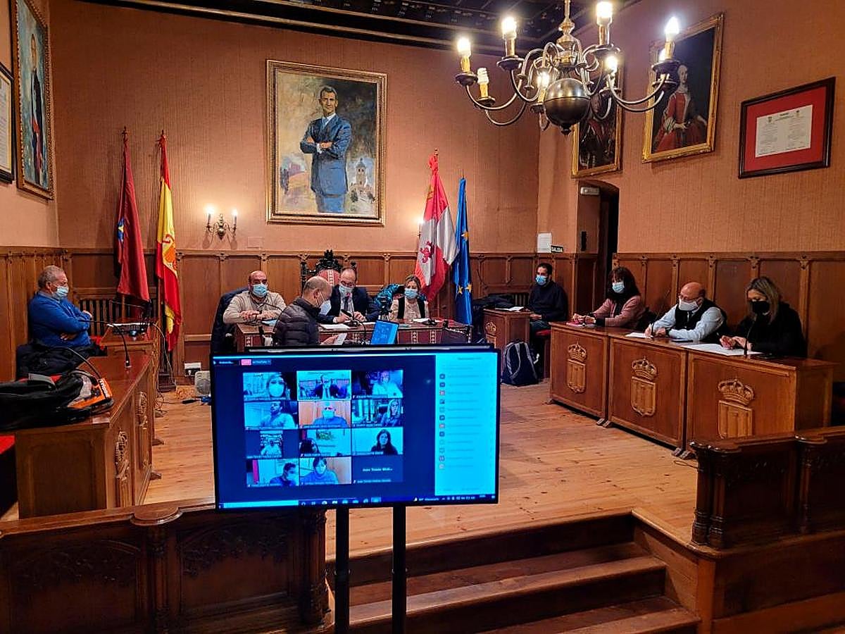 Pleno en el Ayuntamiento de Ciudad Rodrigo