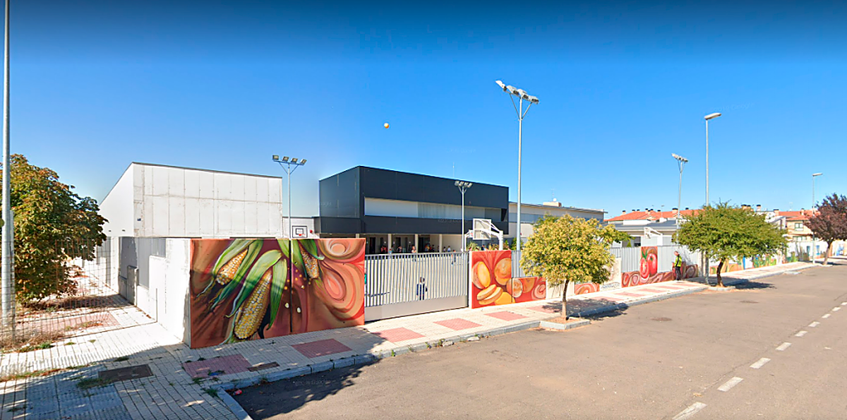 El CEIP Isabel Reina de Castilla de Carbajosa ha tenido hasta 6 aulas confinadas