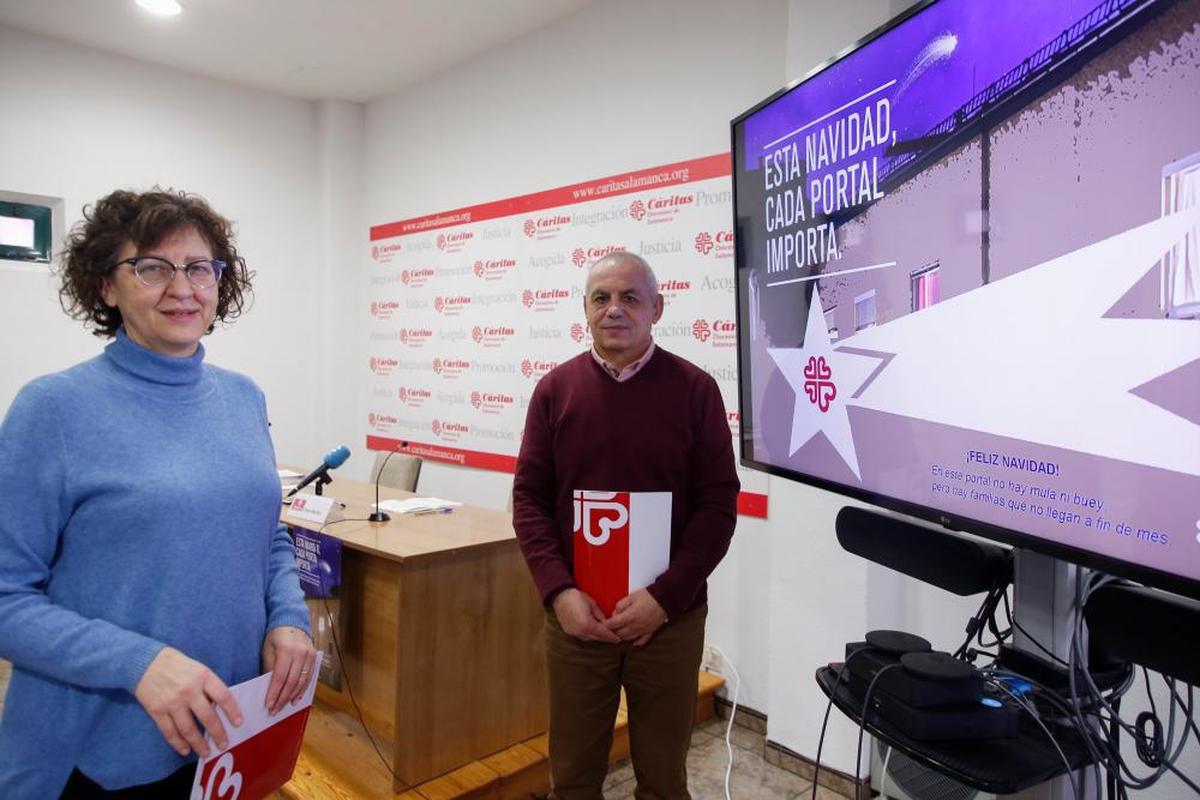 Oliva Martín y José María Rodríguez, coordinadora de acogida y secretario de Cáritas, respectivamente