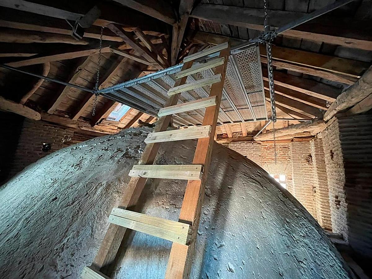 Nueva estructura colocada en el cimborrio para facilitar el acceso y las labores de mantenimiento.