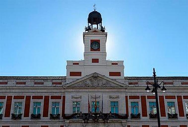 El reloj de la Puerta del Sol en Madrid.