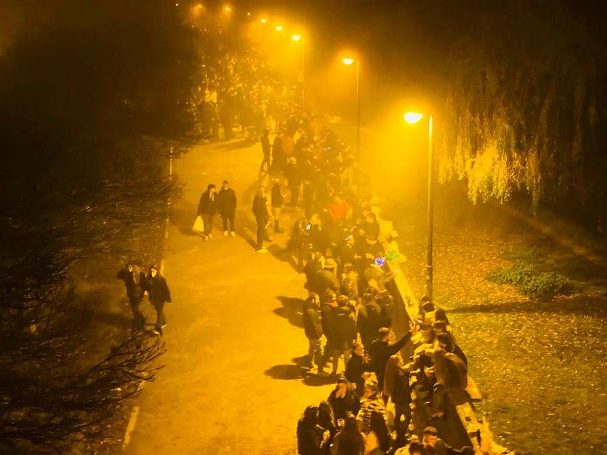 Botellón en el parque del Ebro en Nochevieja en Logroño