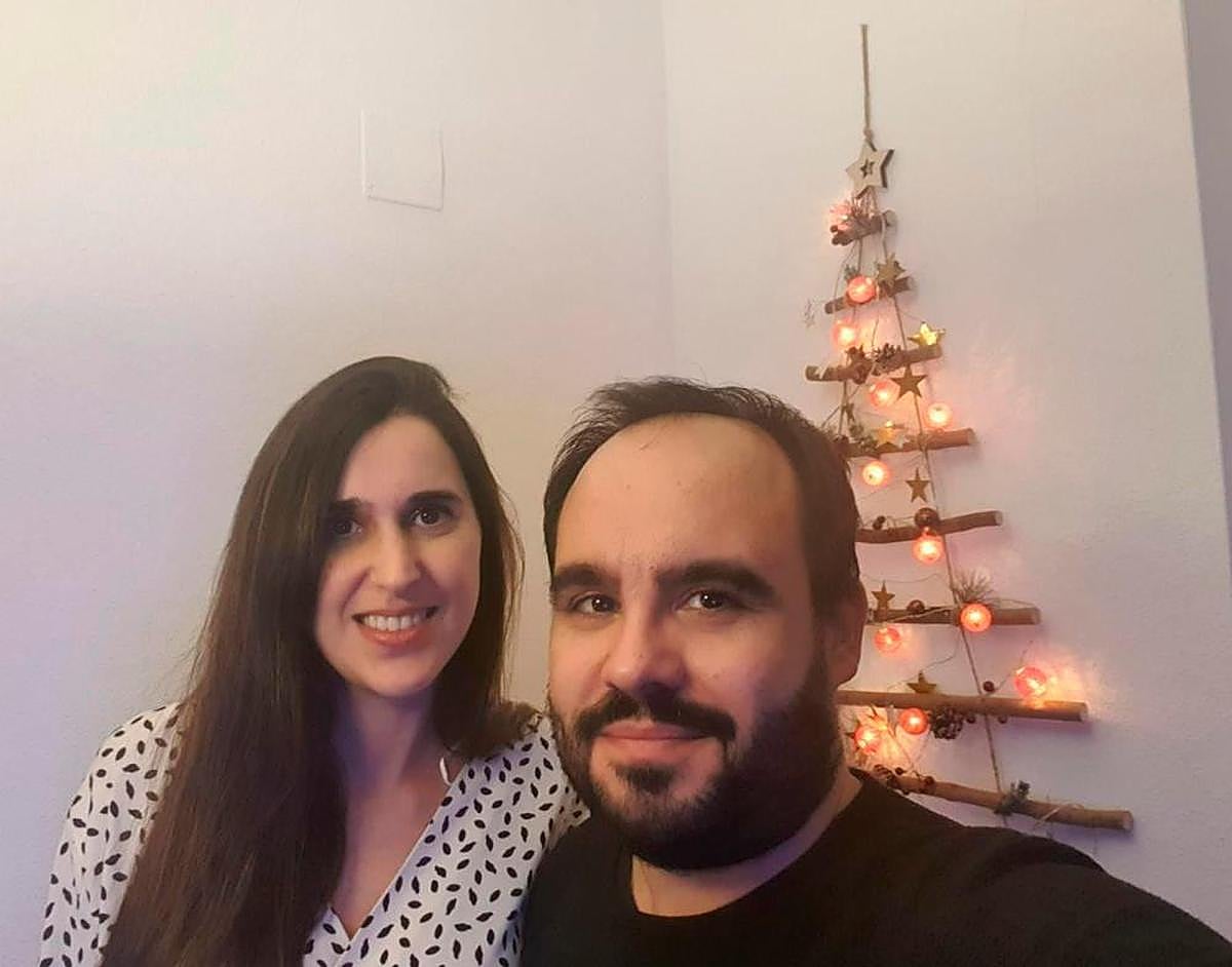 Celia y Juan estuvieron aislados tanto en Nochebuena como en Nochevieja.