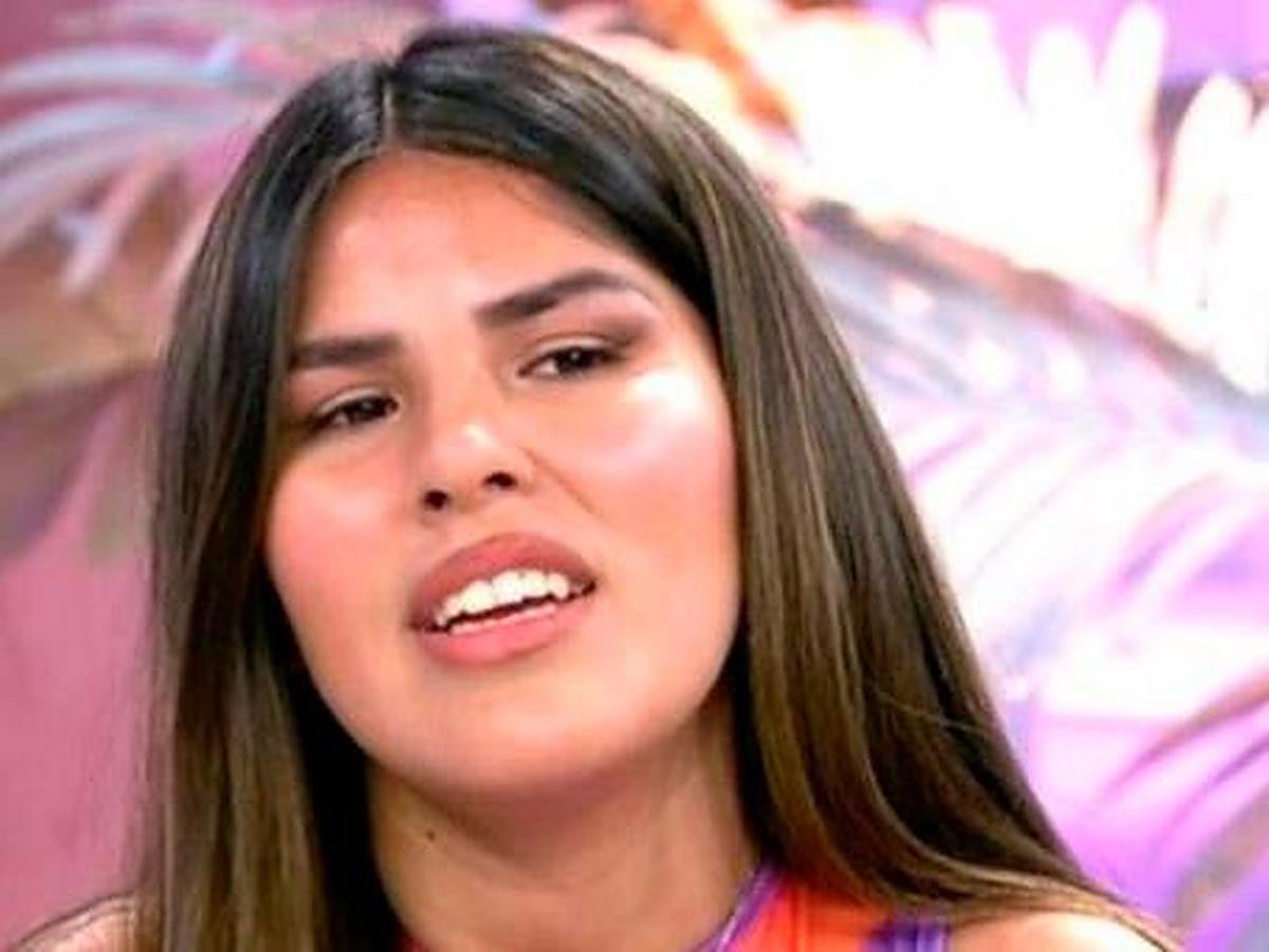 Isa Pantoja ha vuelto a contar cómo está la relación con su madre y su hermano