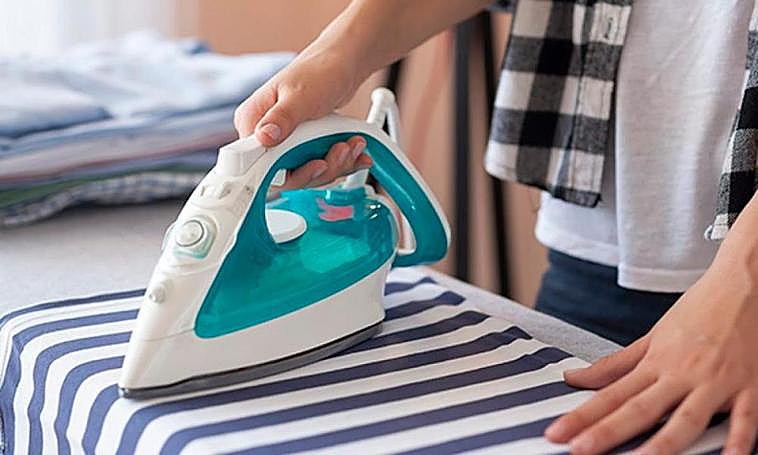 Trucos para limpiar la plancha.
