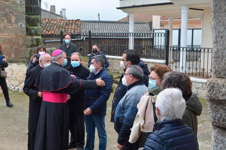 El nuevo obispo de Ciudad Rodrigo ‘aterriza’ en su Diócesis con repique de campanas