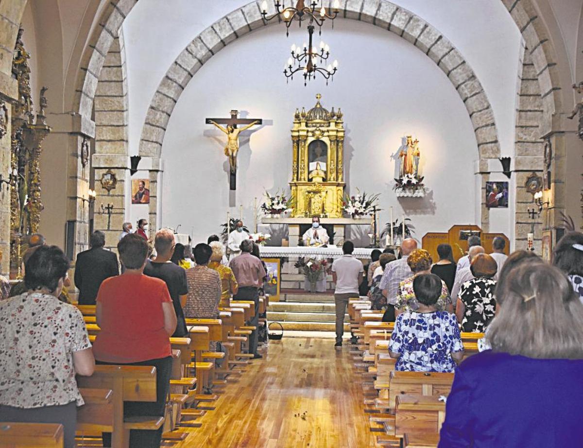 Iglesia de San Cristóbal, en Ciudad Rodrigo, de momento sin retablo en el altar mayor