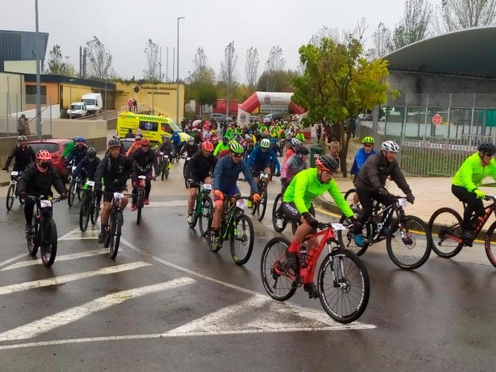 Participantes en la Jamountain Bike de Guijuelo