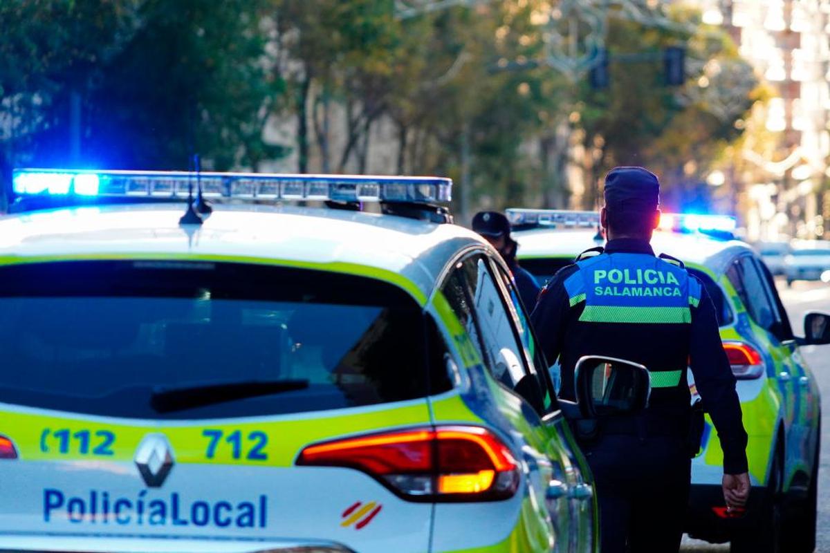 Una patrulla de la Policía Local de Salamanca.