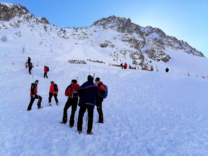 Al menos cinco muertos por un alud en el Tirol austriaco