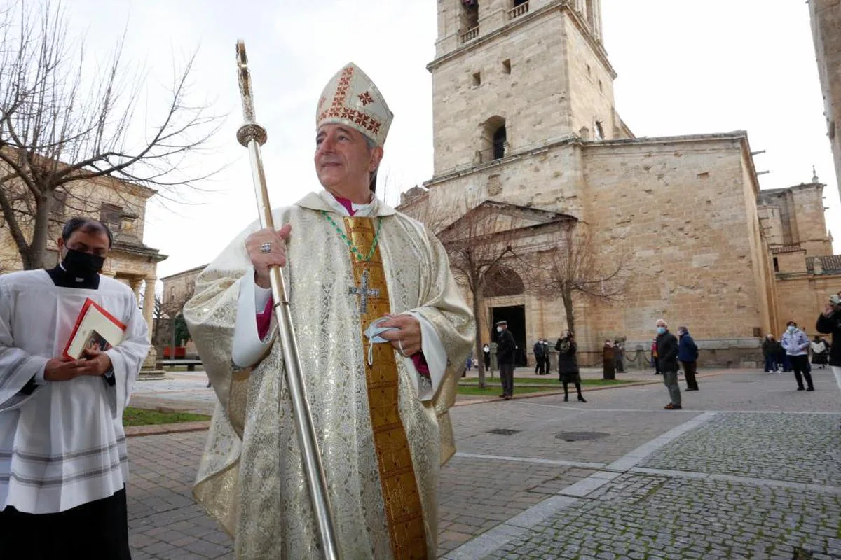 José Luis Retana en su toma de posesión como obispo de Ciudad Rodrigo