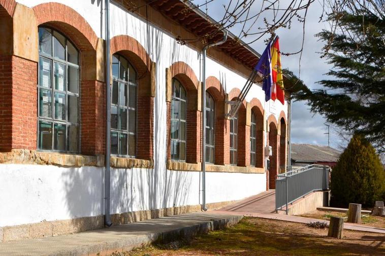 Los hechos ocurrieron en la mesa electoral ubicada en el colegio público de Barbadillo, en la fotografía.