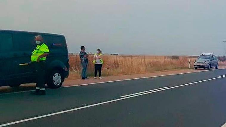 Fotografía del lugar momentos después del gravísimo accidente ocurrido en Pedrosillo el Ralo