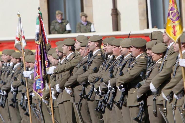 Militares del Cuartel de Ingenieros de Salamanca